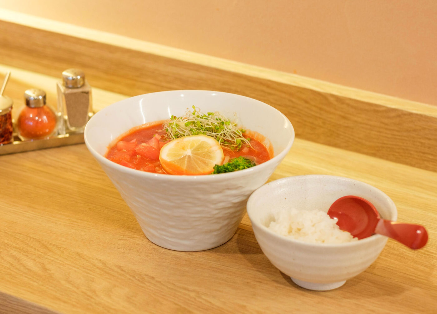 グルテンフリー トマトラーメン